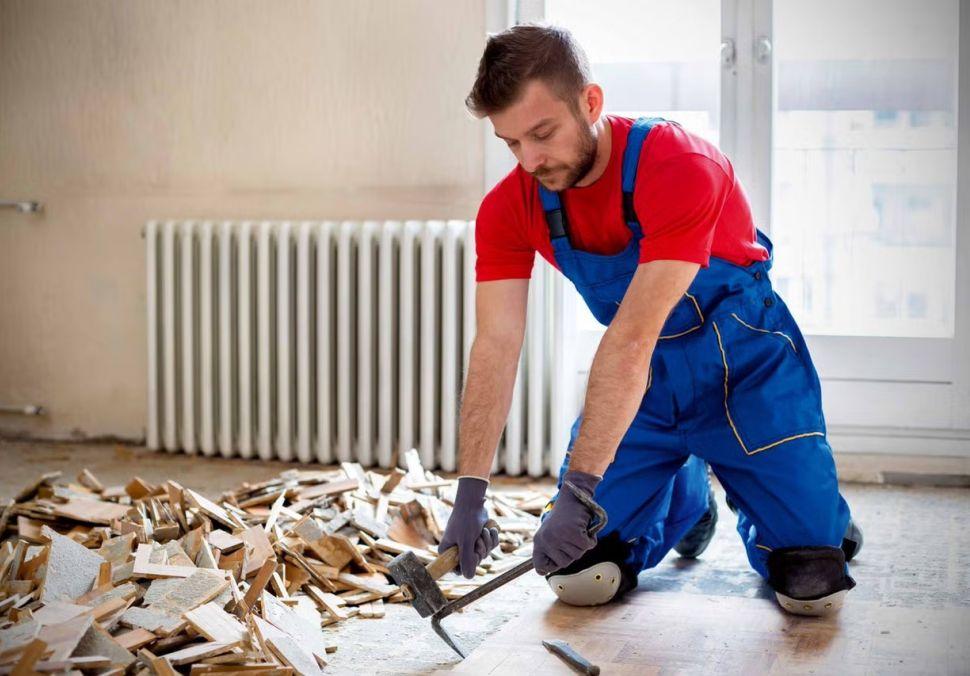 Jak odstranit starou podlahu (Zdroj: HORNBACH)
