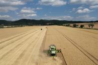 Méně ideologie, více dat a péče o půdu: Pět velkých investorů zakládá alianci Orbis Terra