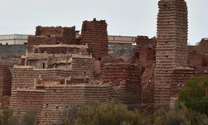 Lidová architektura není primitivní. Umí se totiž přizpůsobit