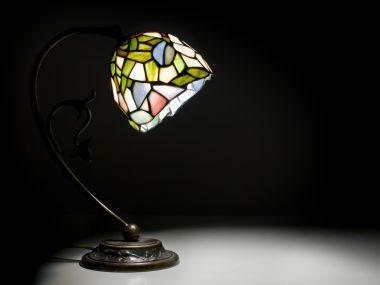 Jaký materiál a nástroje potřebujete na TIFFANY?