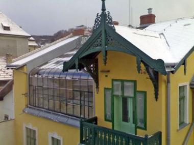 Jak se restaurují střechy historických budov
