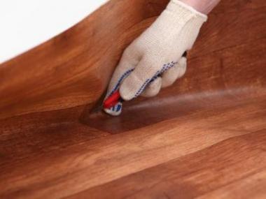 Čím se liší podlaha z PVC a linoleum?
