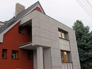 Představujeme rekonstruovatelnou fasádu do záplavových území