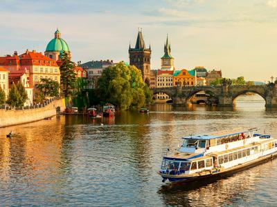 Praha (Zdroj: Shutterstock)