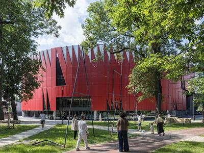Horácká multifunkční aréna (Zdroj: Archiv soutěže Grand Prix Architektů – Národní cena za architekturu 2026, Foto: Laurian Ghinitoiu)