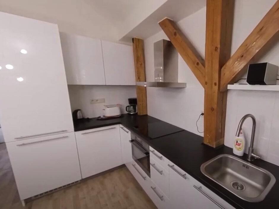 Rekonstrukce podkrovního bytu v Praze (Zdroj: STYL RE-konstrukce)