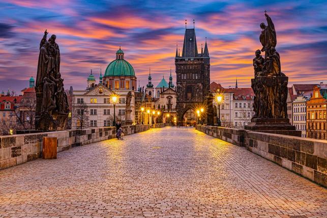 Praha (Zdroj: Shutterstock)