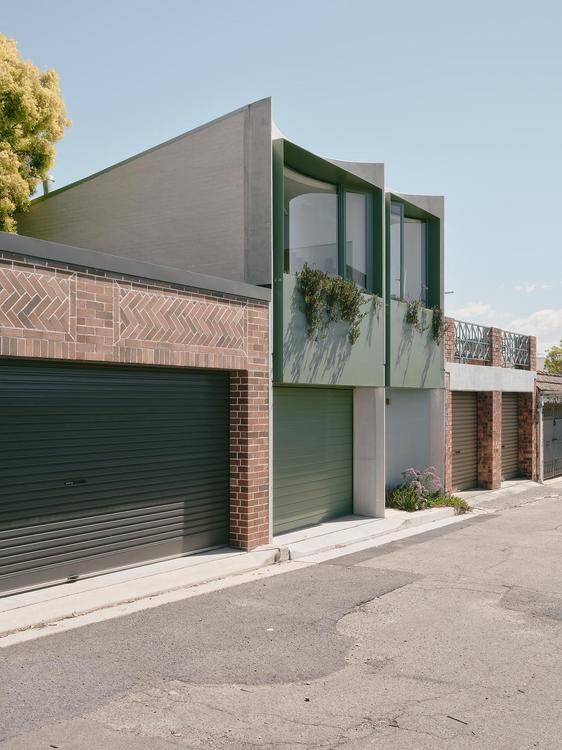 Projekt oživení jedné z městských laneways je docela zajímavé zpestření zástavby v Sydney. (Foto: Martin Siegner)